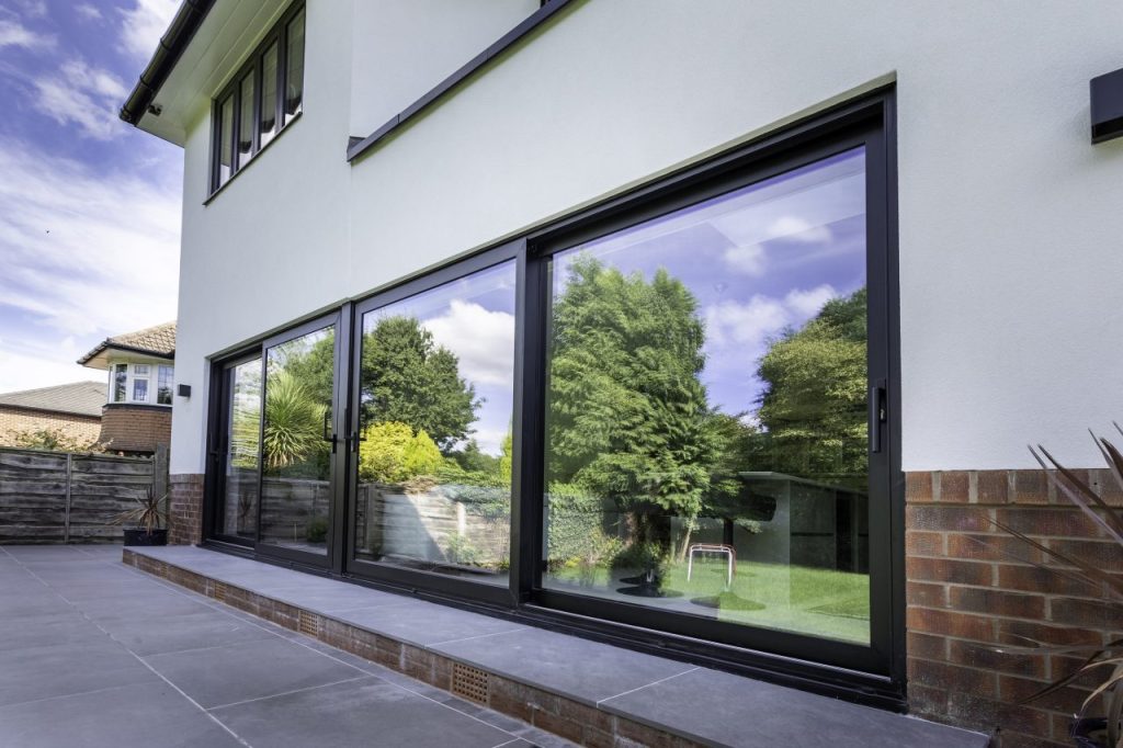 DECALU 163 Lift and Slide Door – Rhino Aluminium Ltd