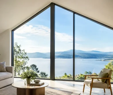 Bespoke Shaped Glazing for Exceptional Openings